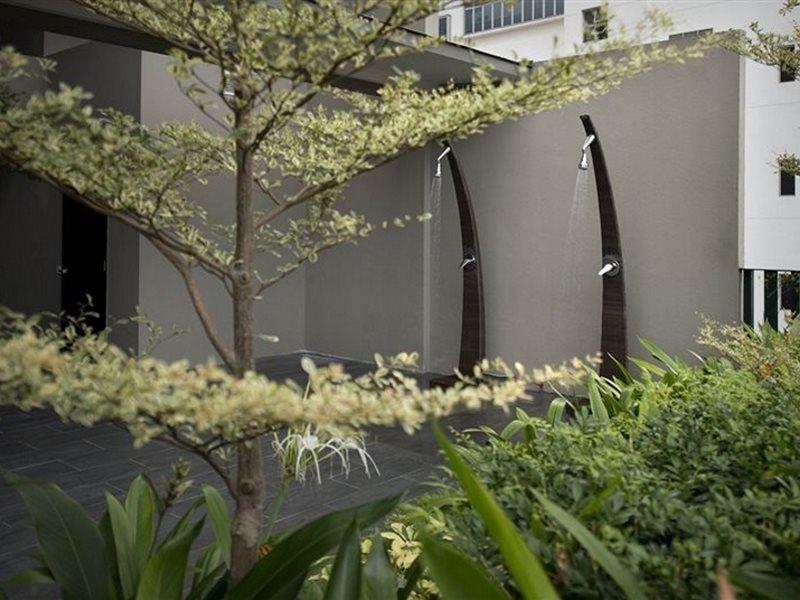 V Hotel Bencoolen Singapore Esterno foto